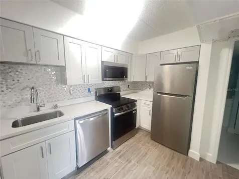 10365 Paradise Boulevard St Petersburg FL 33706