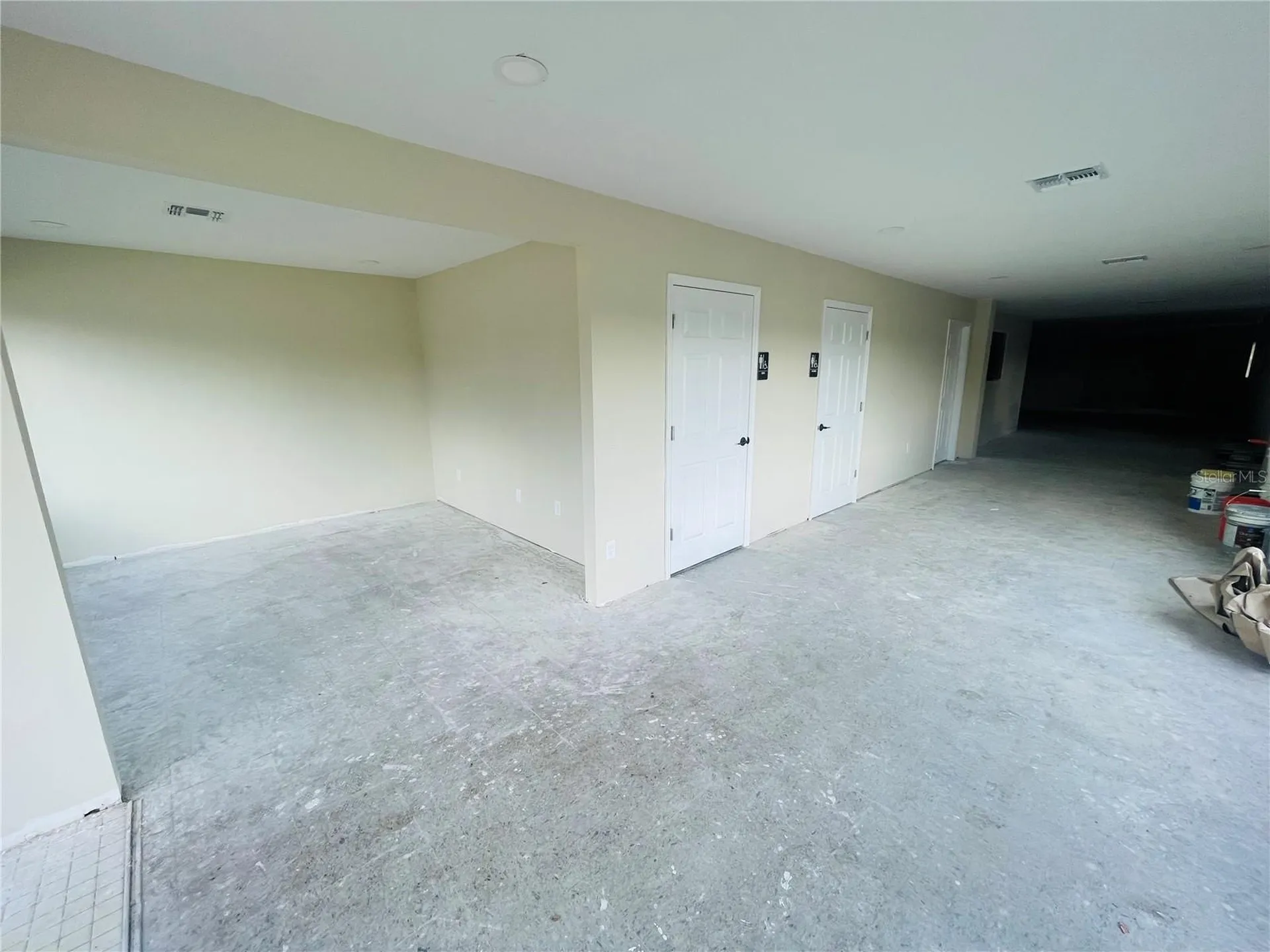 617 N John Young Parkway Kissimmee FL 34741