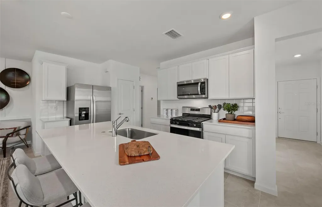 817 Balleby Trail Bradenton FL 34212