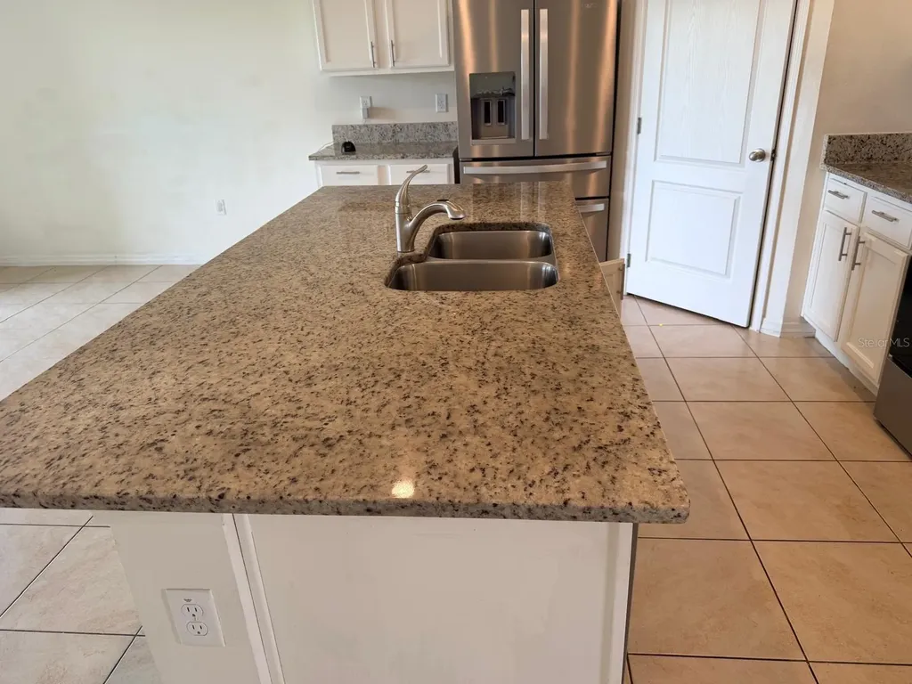 1229 Red Hill Road Davenport FL 33837