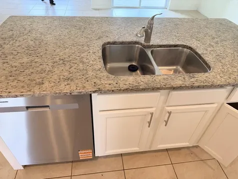 1229 Red Hill Road Davenport FL 33837