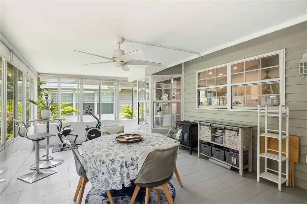 11722 Currie Lane Largo FL 33774