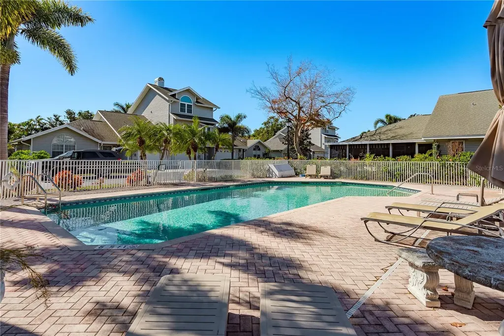 11722 Currie Lane Largo FL 33774