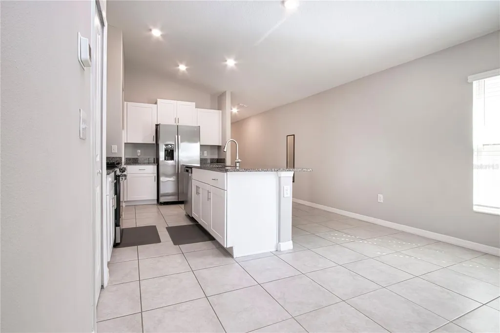 9437 Lemon Drop Loop Sun City Center FL 33573