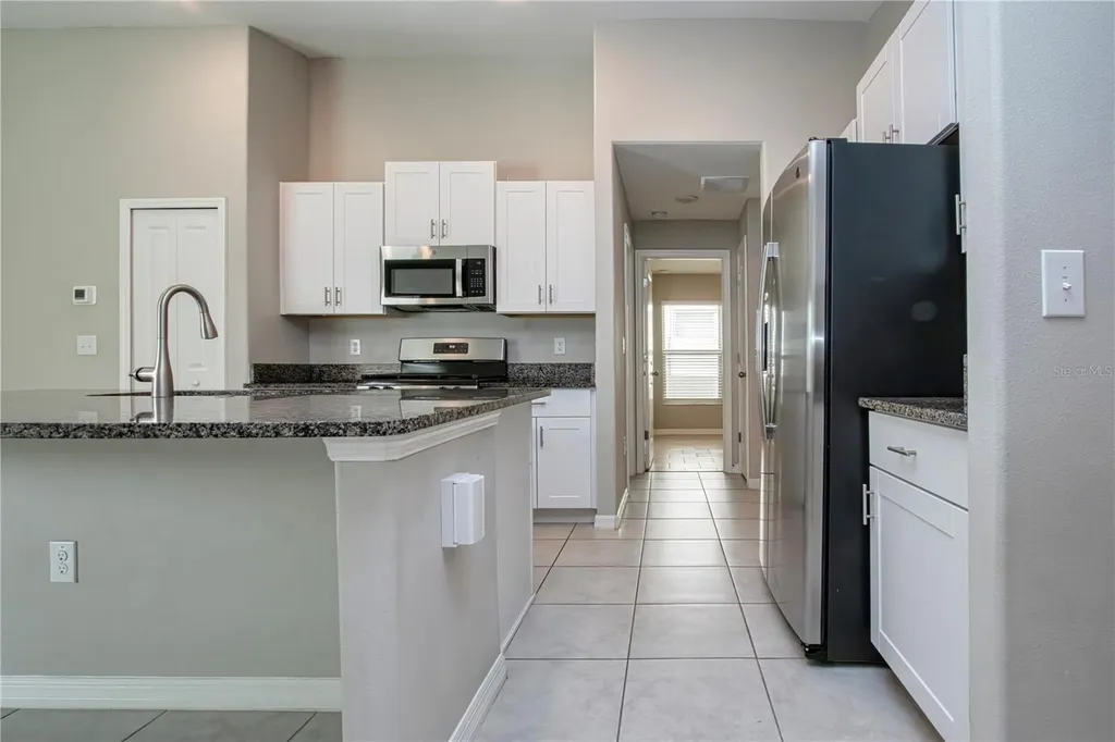 9437 Lemon Drop Loop Sun City Center FL 33573