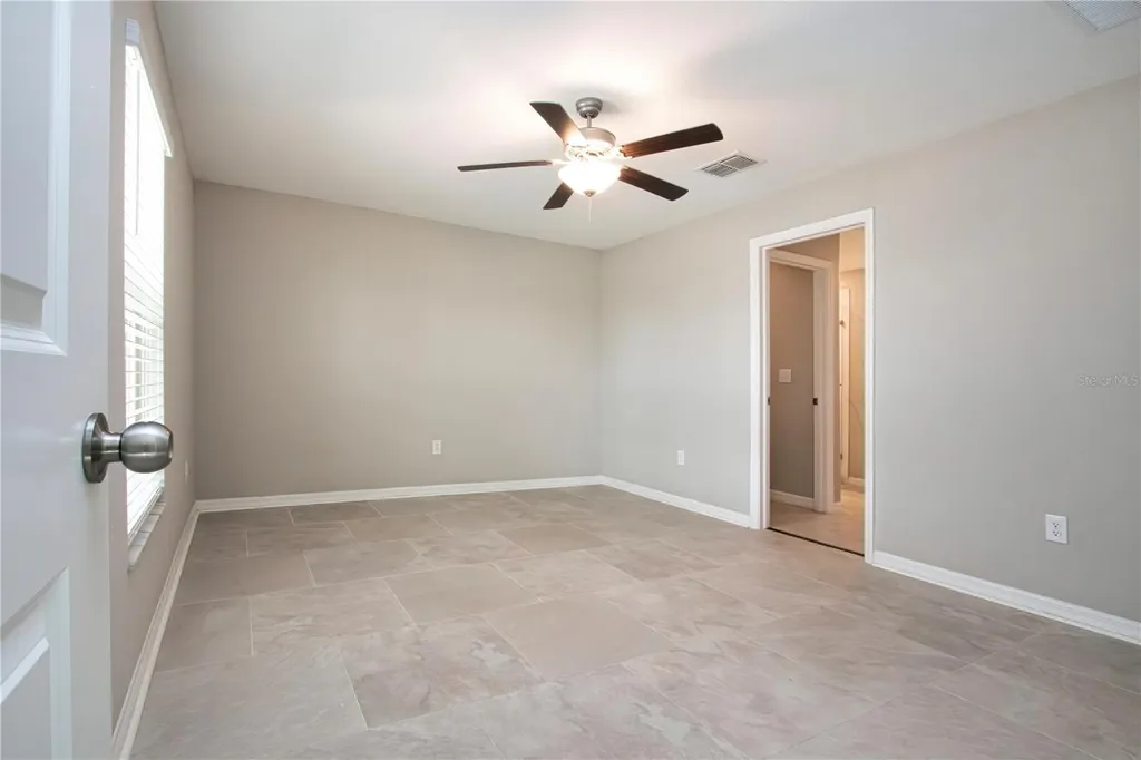 9437 Lemon Drop Loop Sun City Center FL 33573