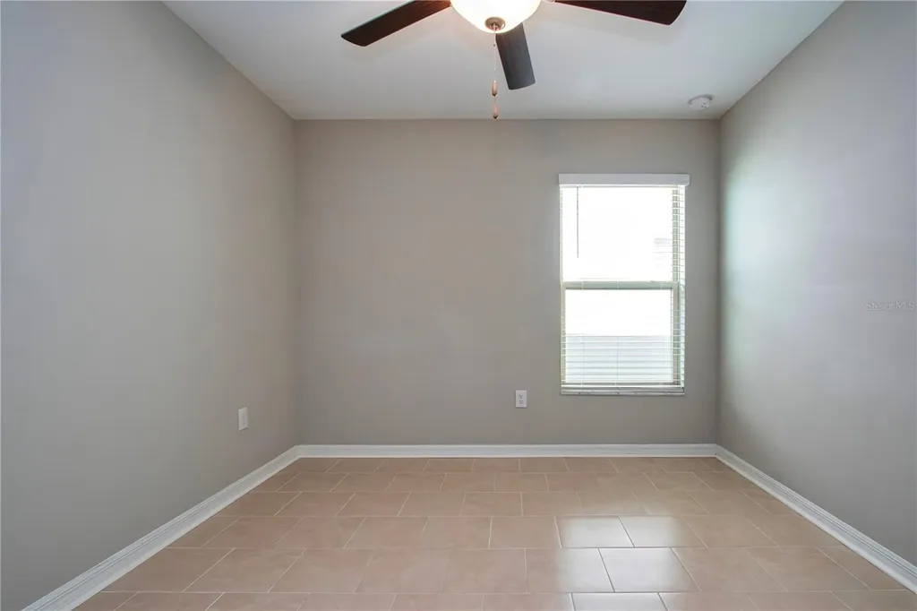 9437 Lemon Drop Loop Sun City Center FL 33573