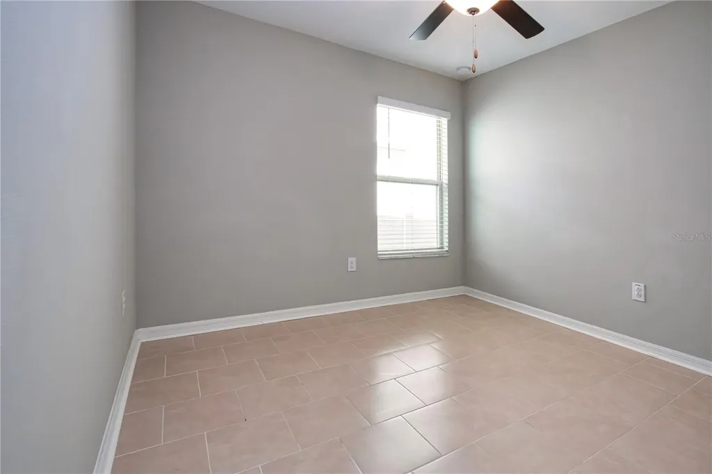 9437 Lemon Drop Loop Sun City Center FL 33573