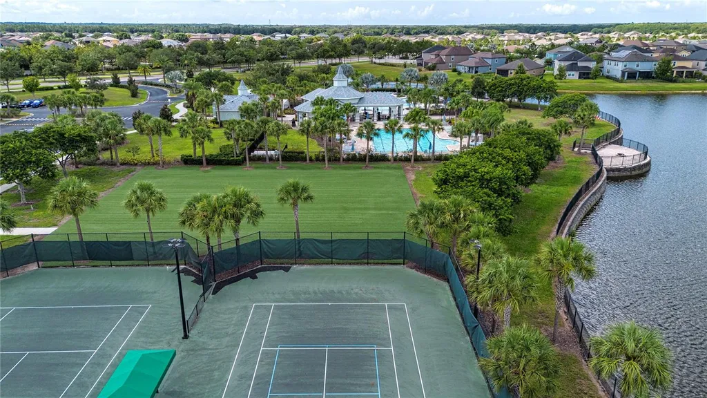 9437 Lemon Drop Loop Sun City Center FL 33573