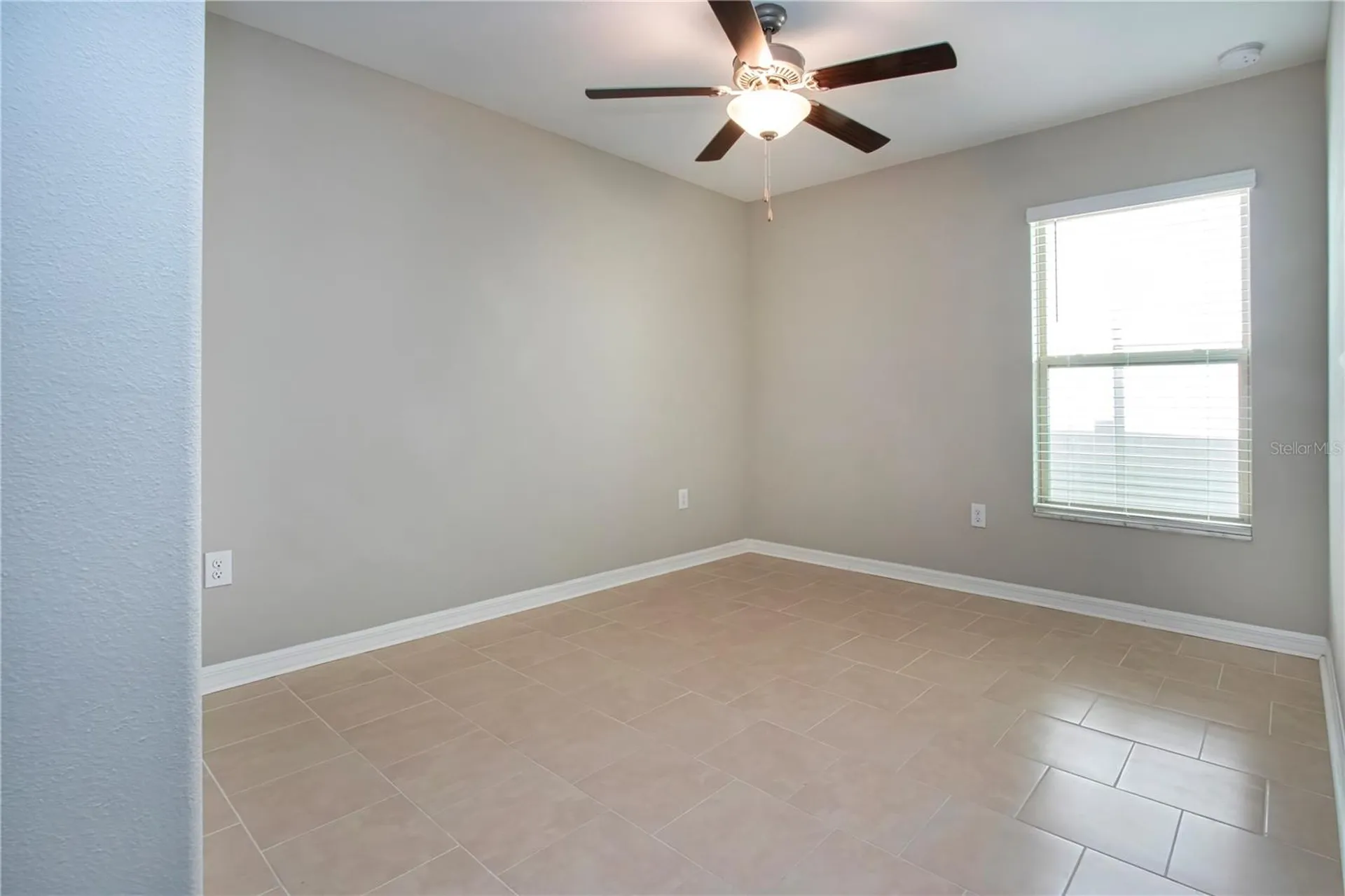 9437 Lemon Drop Loop Sun City Center FL 33573
