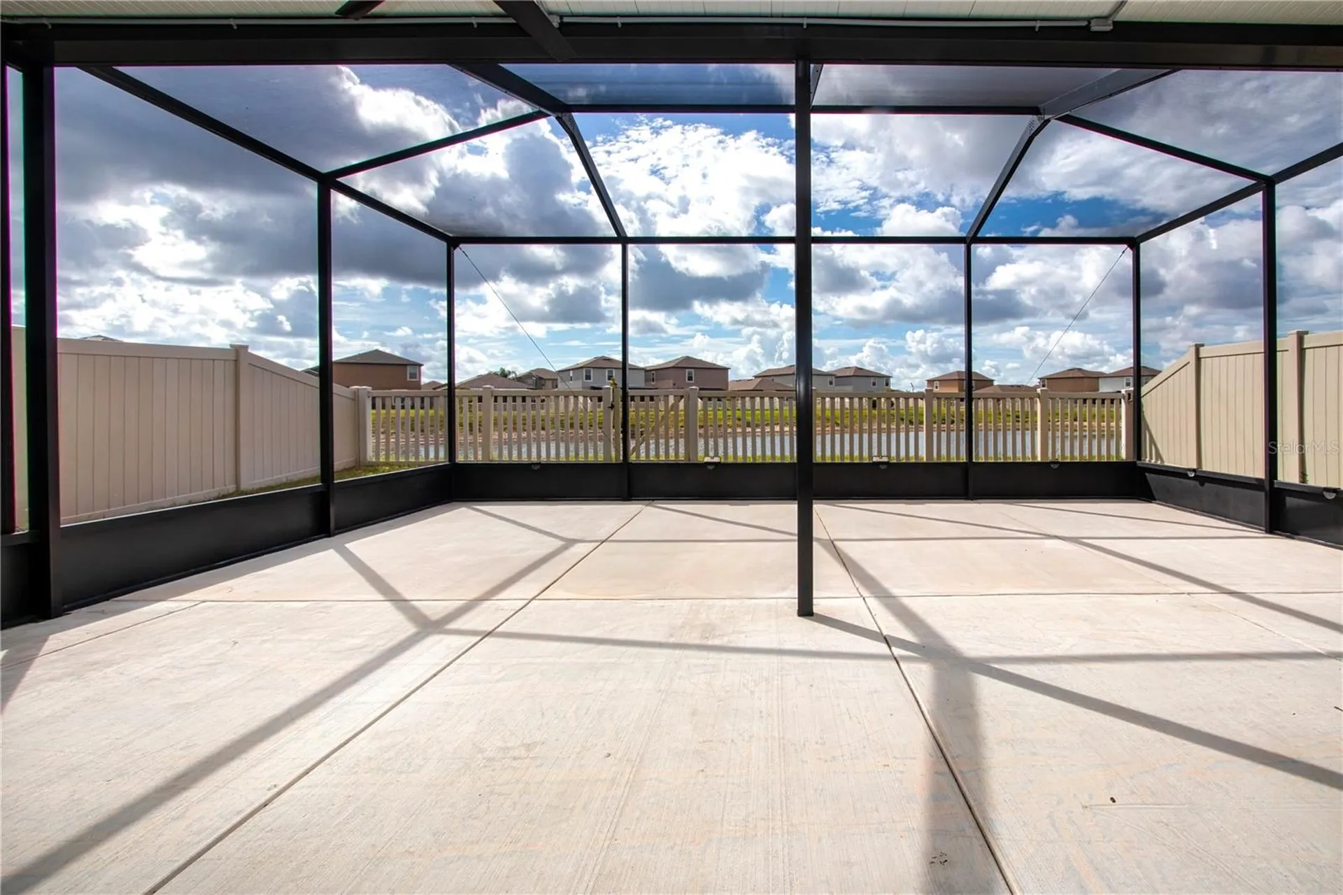 9437 Lemon Drop Loop Sun City Center FL 33573
