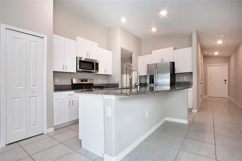 9437 Lemon Drop Loop Sun City Center FL 33573