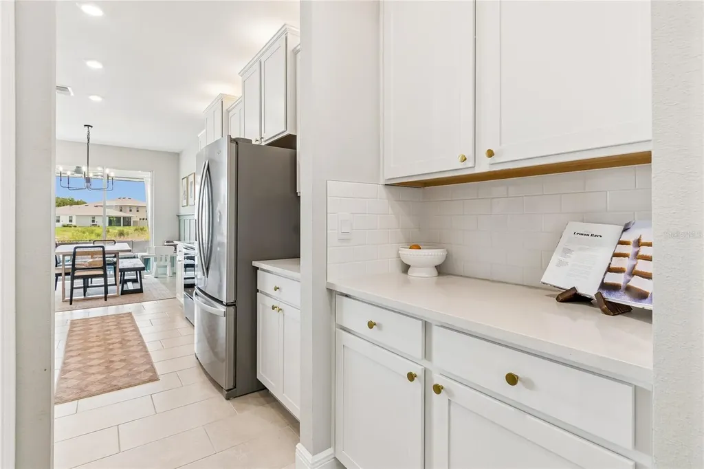 2510 Warren Acres Boulevard Wesley Chapel FL 33543