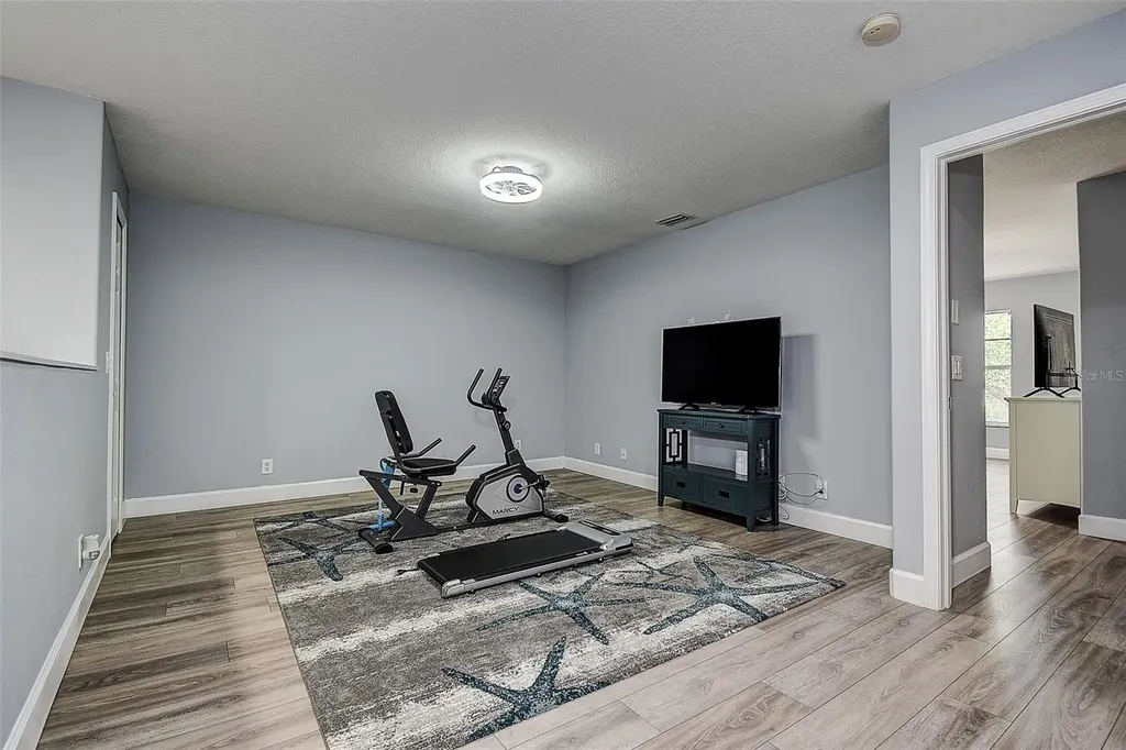 1426 Hillview Lane Tarpon Springs FL 34689