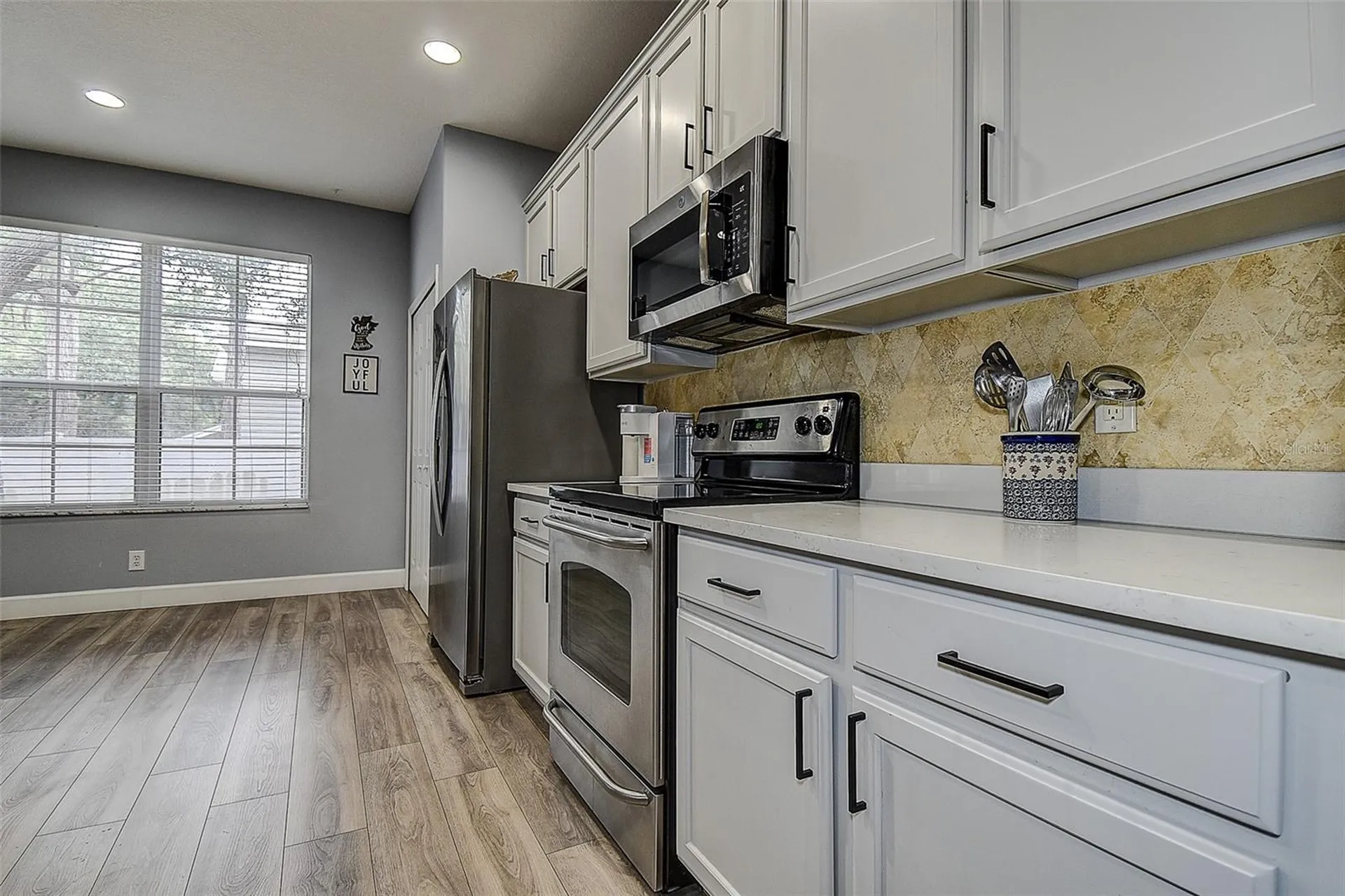 1426 Hillview Lane Tarpon Springs FL 34689