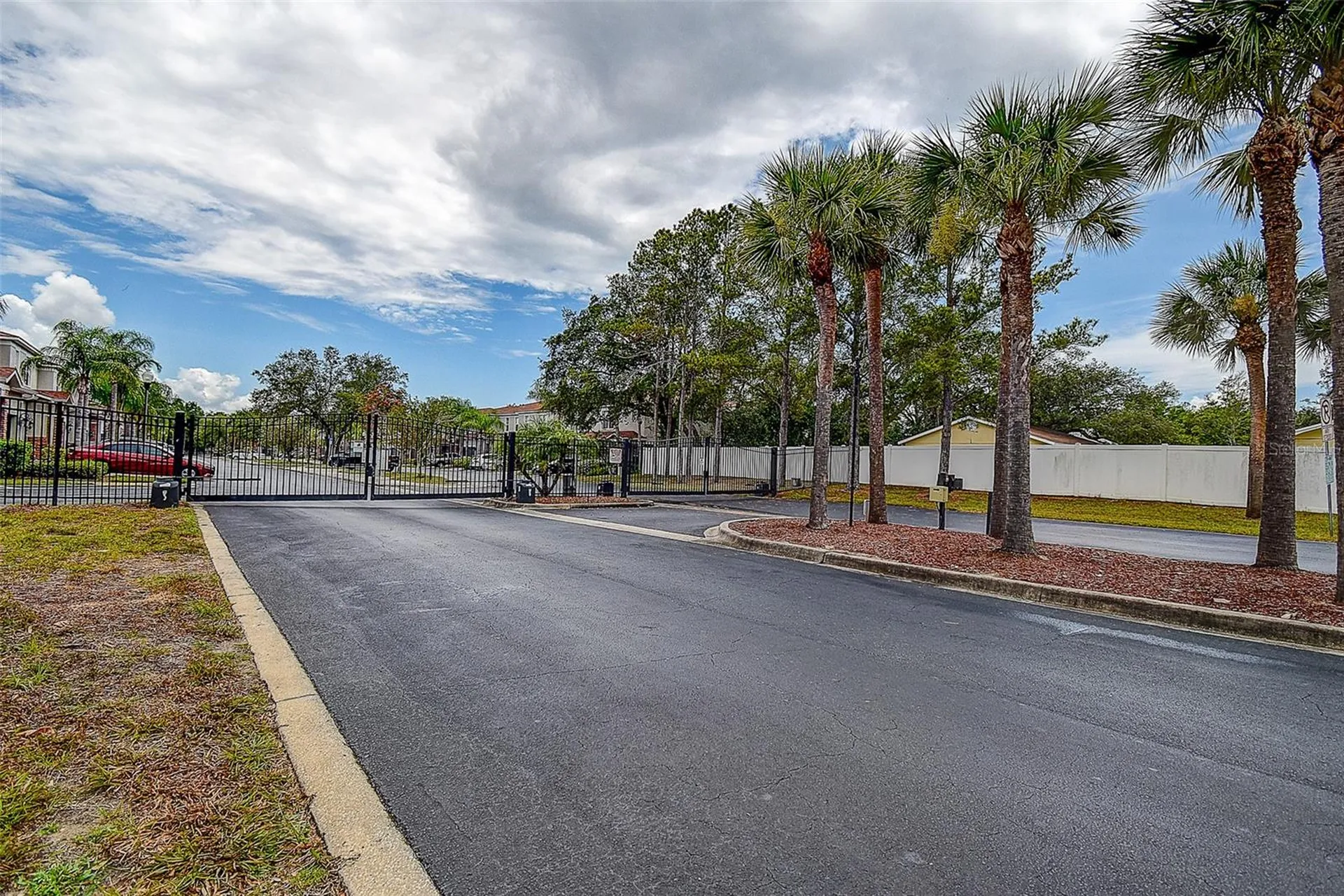 1426 Hillview Lane Tarpon Springs FL 34689
