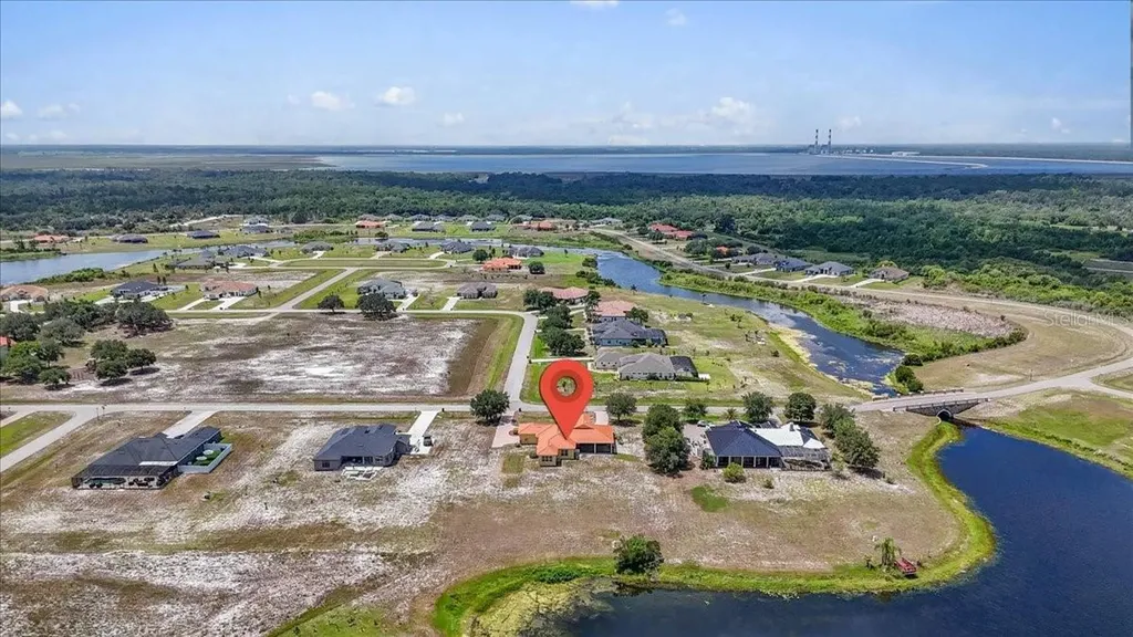 5218 Lake Toscana Drive Wimauma FL 33598