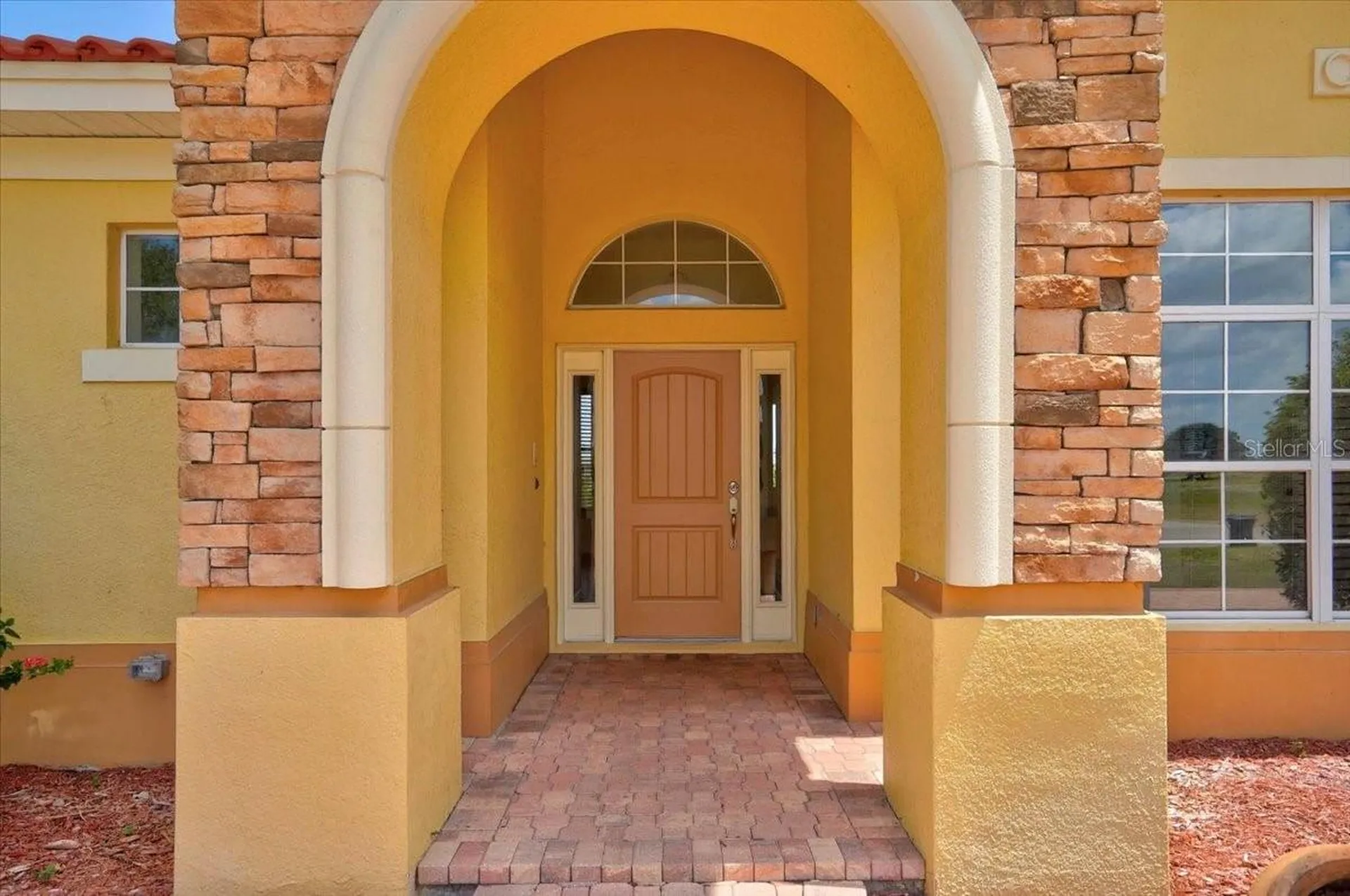 5218 Lake Toscana Drive Wimauma FL 33598