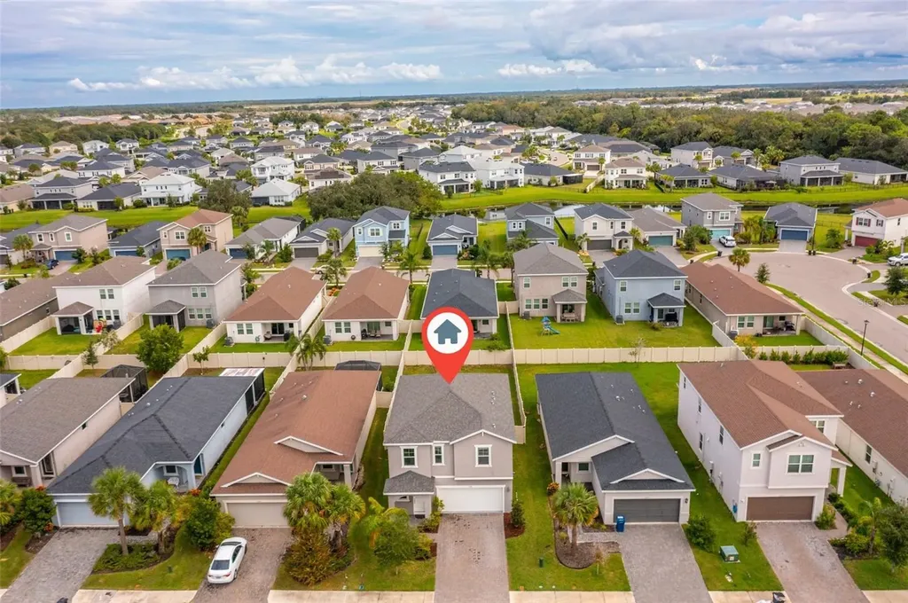 5718 Los Robles Court Palmetto FL 34221