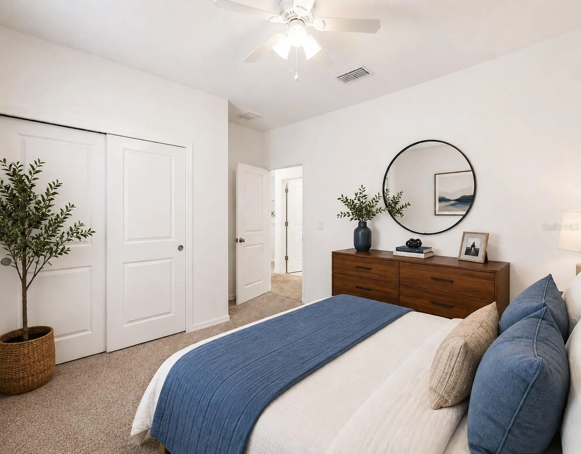 5718 Los Robles Court Palmetto FL 34221
