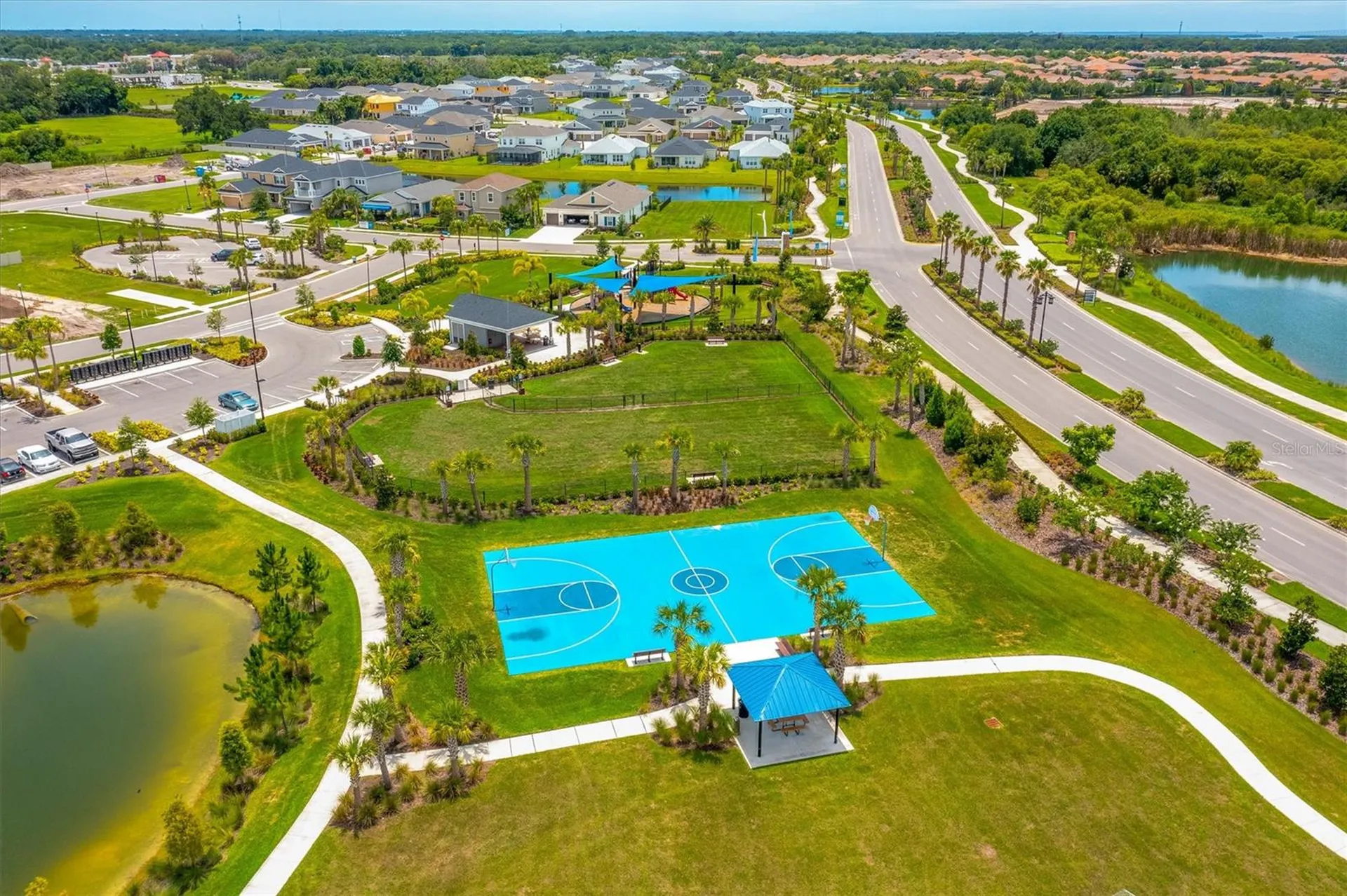 5718 Los Robles Court Palmetto FL 34221