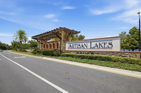 5718 Los Robles Court Palmetto FL 34221