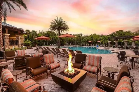 5718 Los Robles Court Palmetto FL 34221