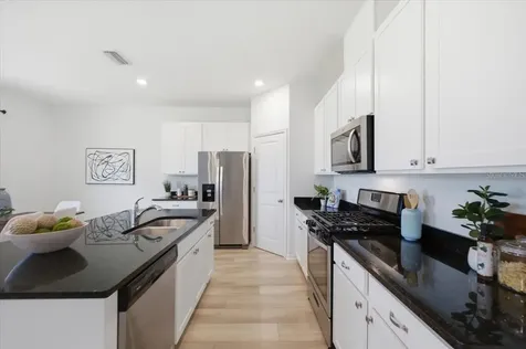5718 Los Robles Court Palmetto FL 34221