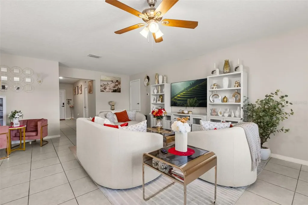 1918 Michigan Drive Kissimmee FL 34759
