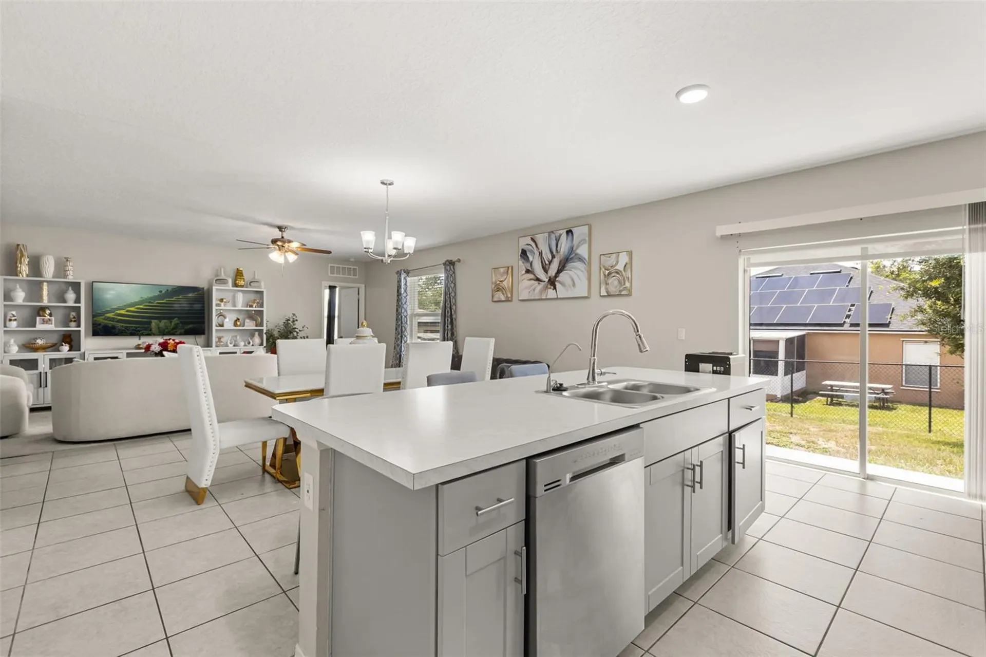 1918 Michigan Drive Kissimmee FL 34759