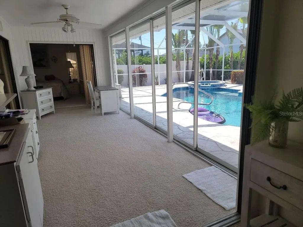 9438 Crugar Englewood FL 34224