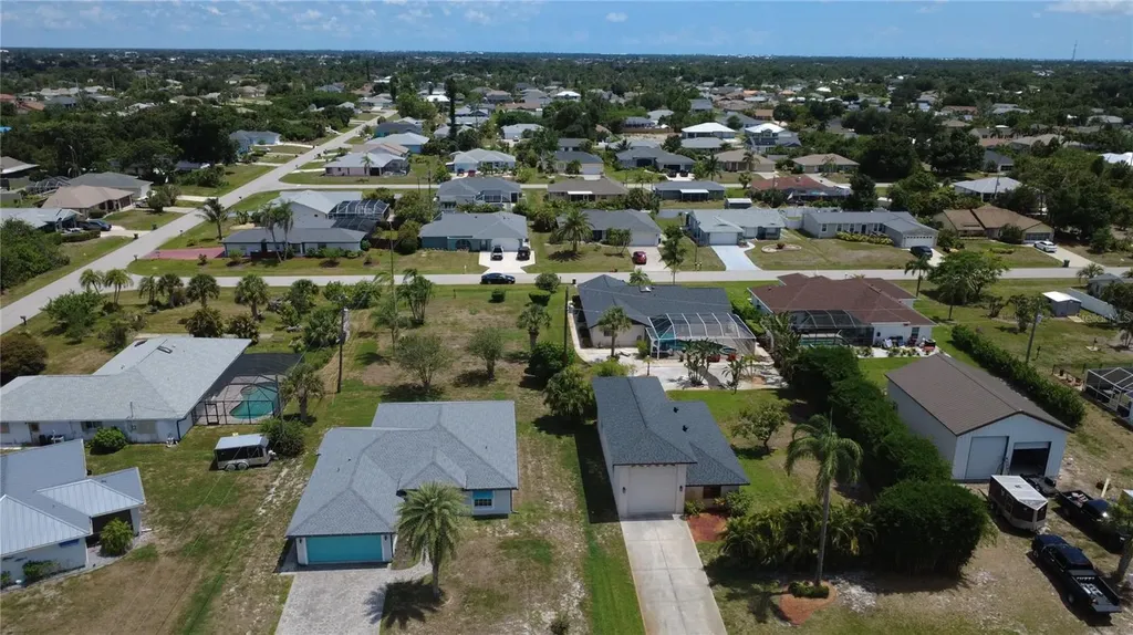 9438 Crugar Englewood FL 34224