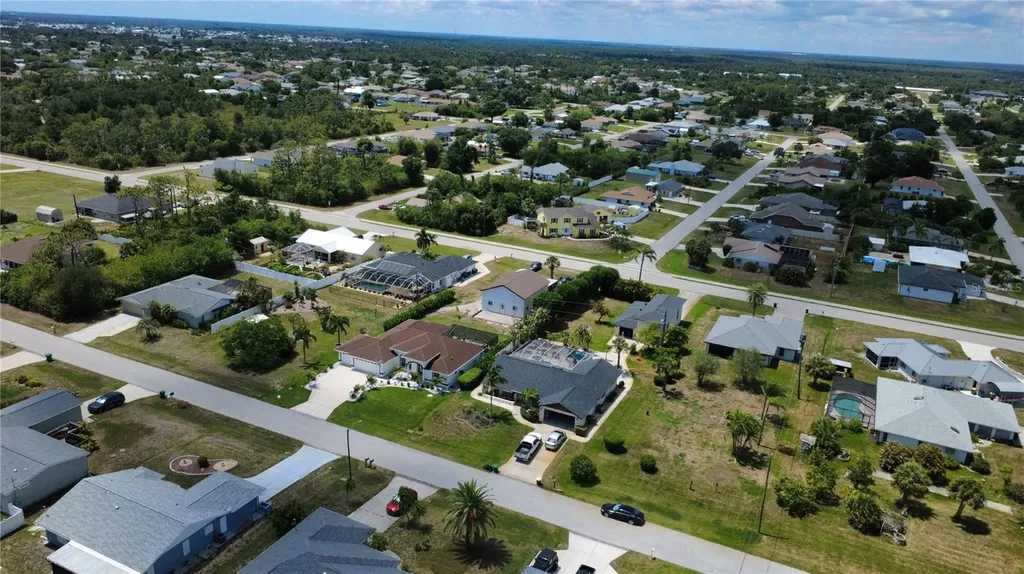 9438 Crugar Englewood FL 34224