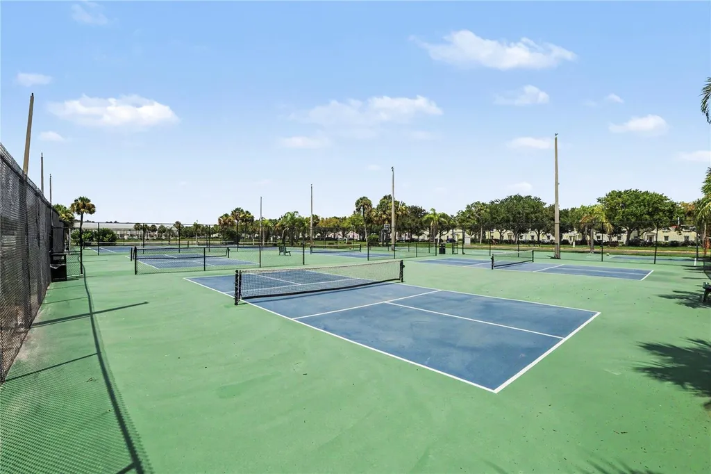 5176 Salmon Drive SE St Petersburg FL 33705
