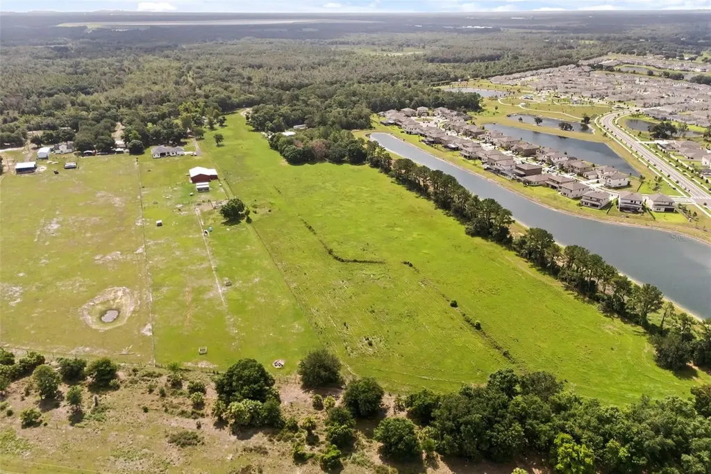 12631 Hobson Simmons Road Lithia FL 33547