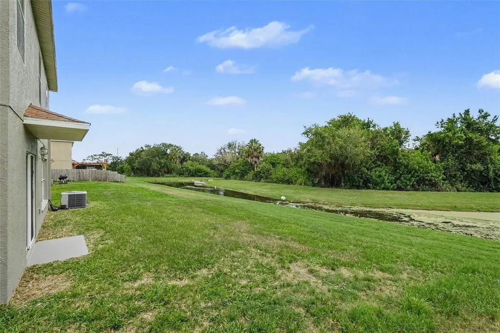 6222 Cherry Blossom Trail Gibsonton FL 33534