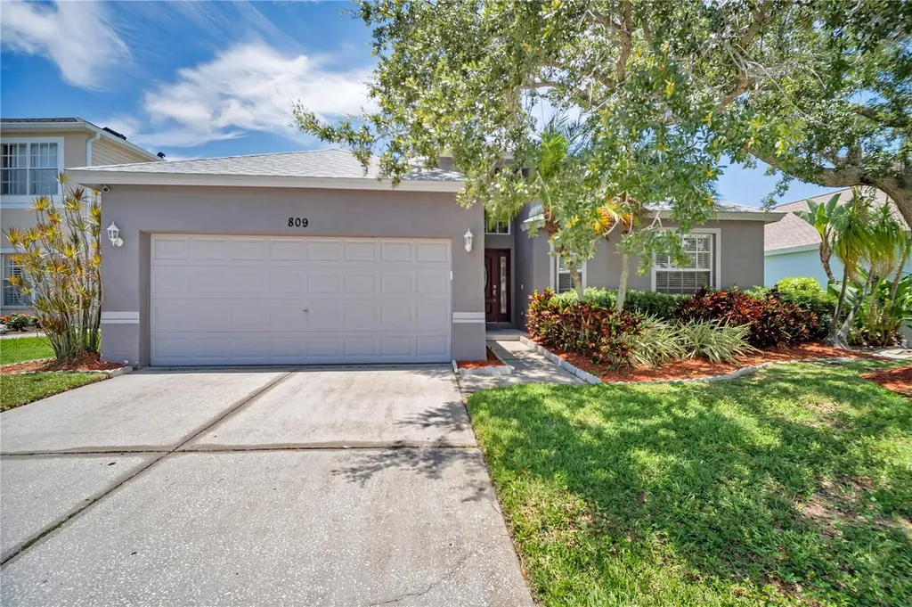 809 Addison Drive NE St Petersburg FL 33716
