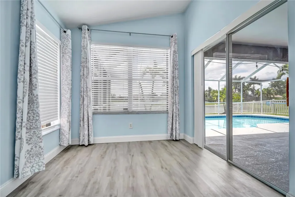809 Addison Drive NE St Petersburg FL 33716