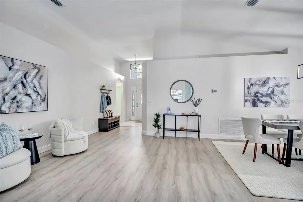 809 Addison Drive NE St Petersburg FL 33716