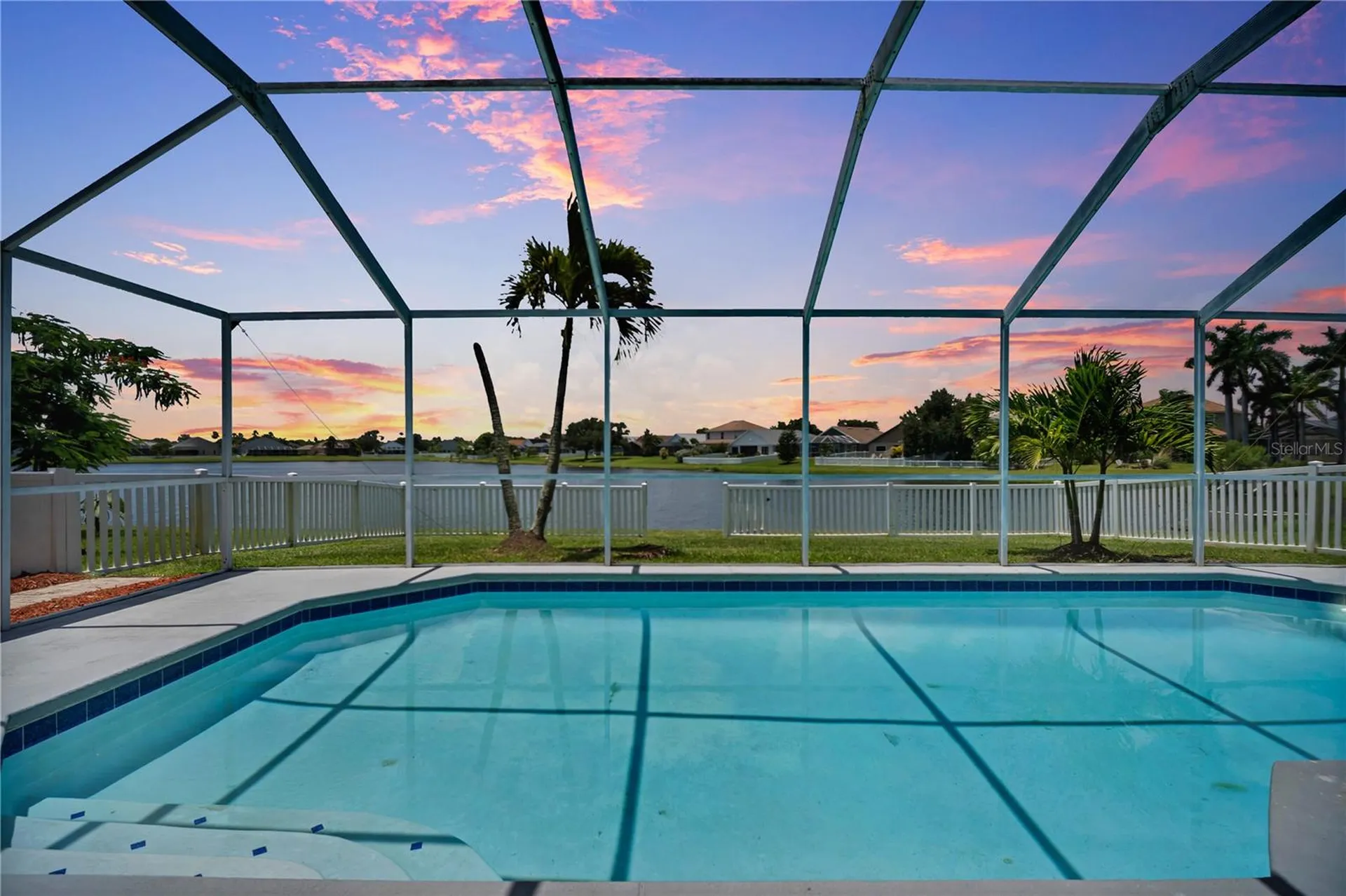 809 Addison Drive NE St Petersburg FL 33716