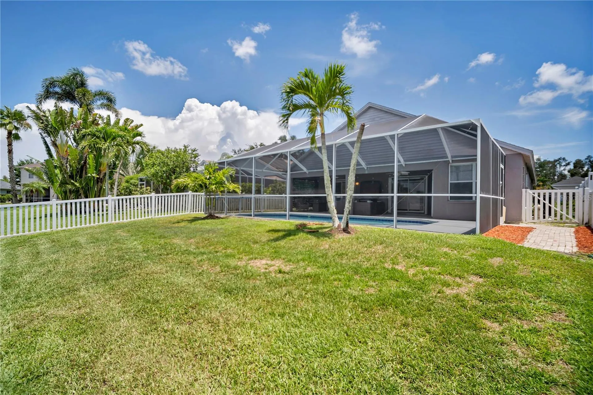 809 Addison Drive NE St Petersburg FL 33716