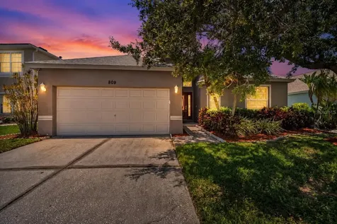 809 Addison Drive NE St Petersburg FL 33716