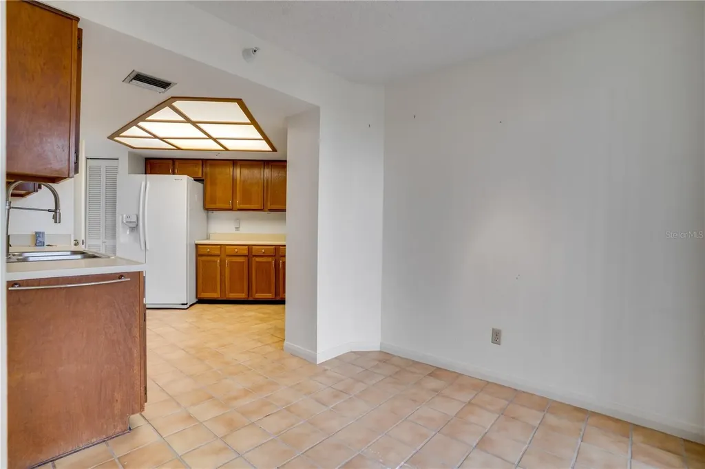 5940 Pelican Bay Plaza S St Petersburg FL 33707