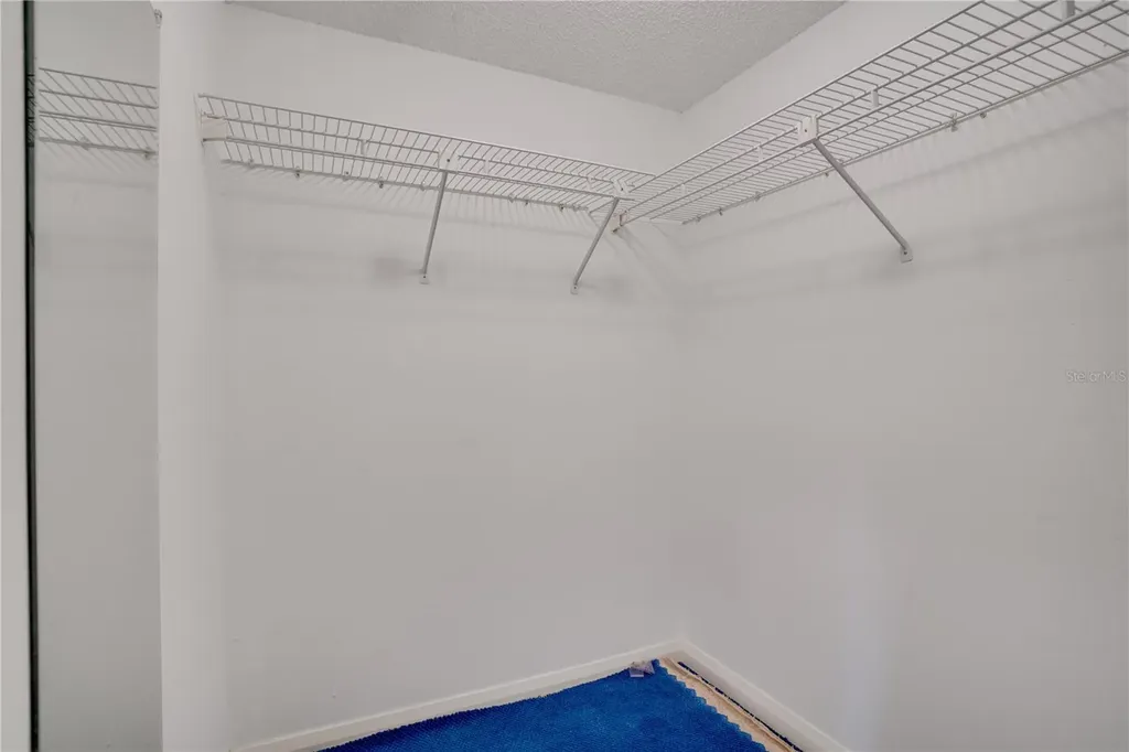 5940 Pelican Bay Plaza S St Petersburg FL 33707