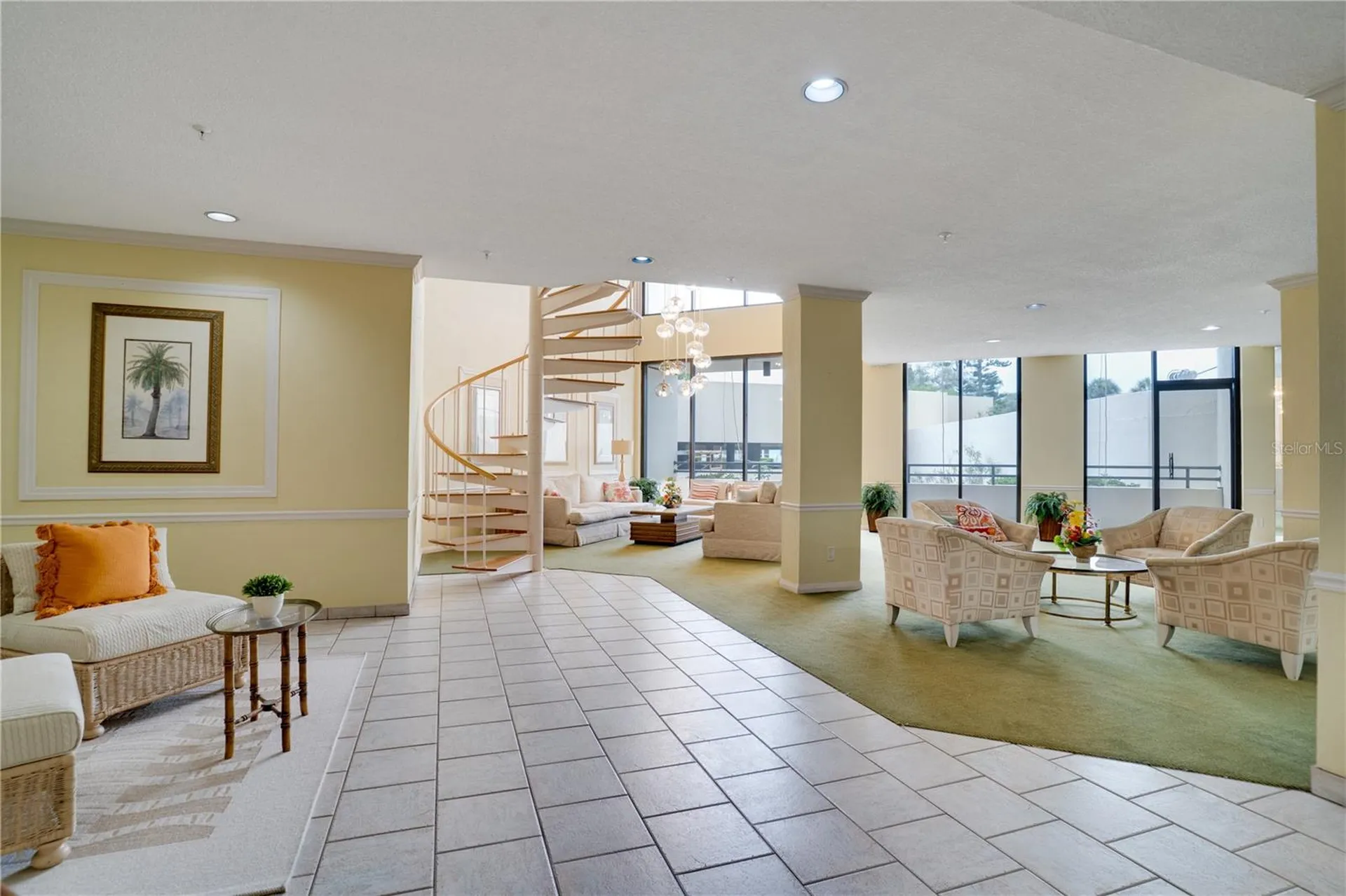 5940 Pelican Bay Plaza S St Petersburg FL 33707