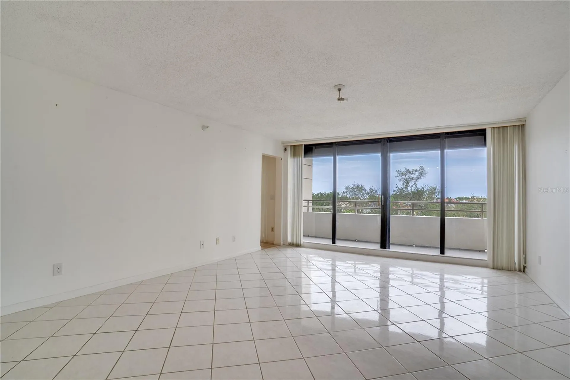 5940 Pelican Bay Plaza S St Petersburg FL 33707