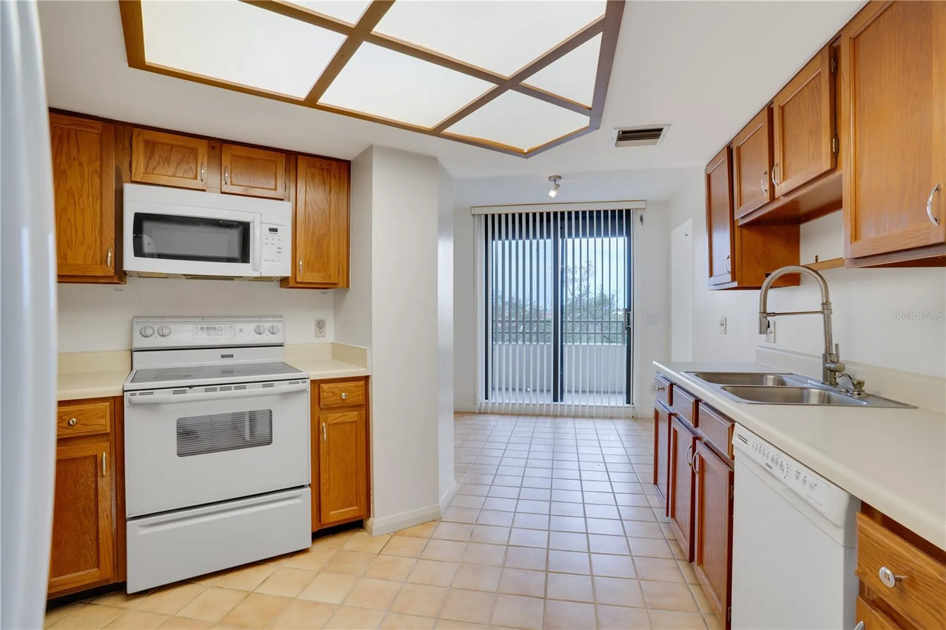5940 Pelican Bay Plaza S St Petersburg FL 33707