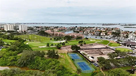 5940 Pelican Bay Plaza S St Petersburg FL 33707