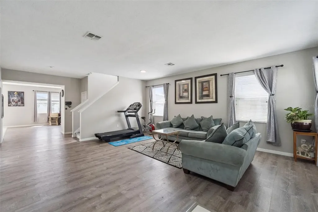 1002 Belvoir Drive Kissimmee FL 34744