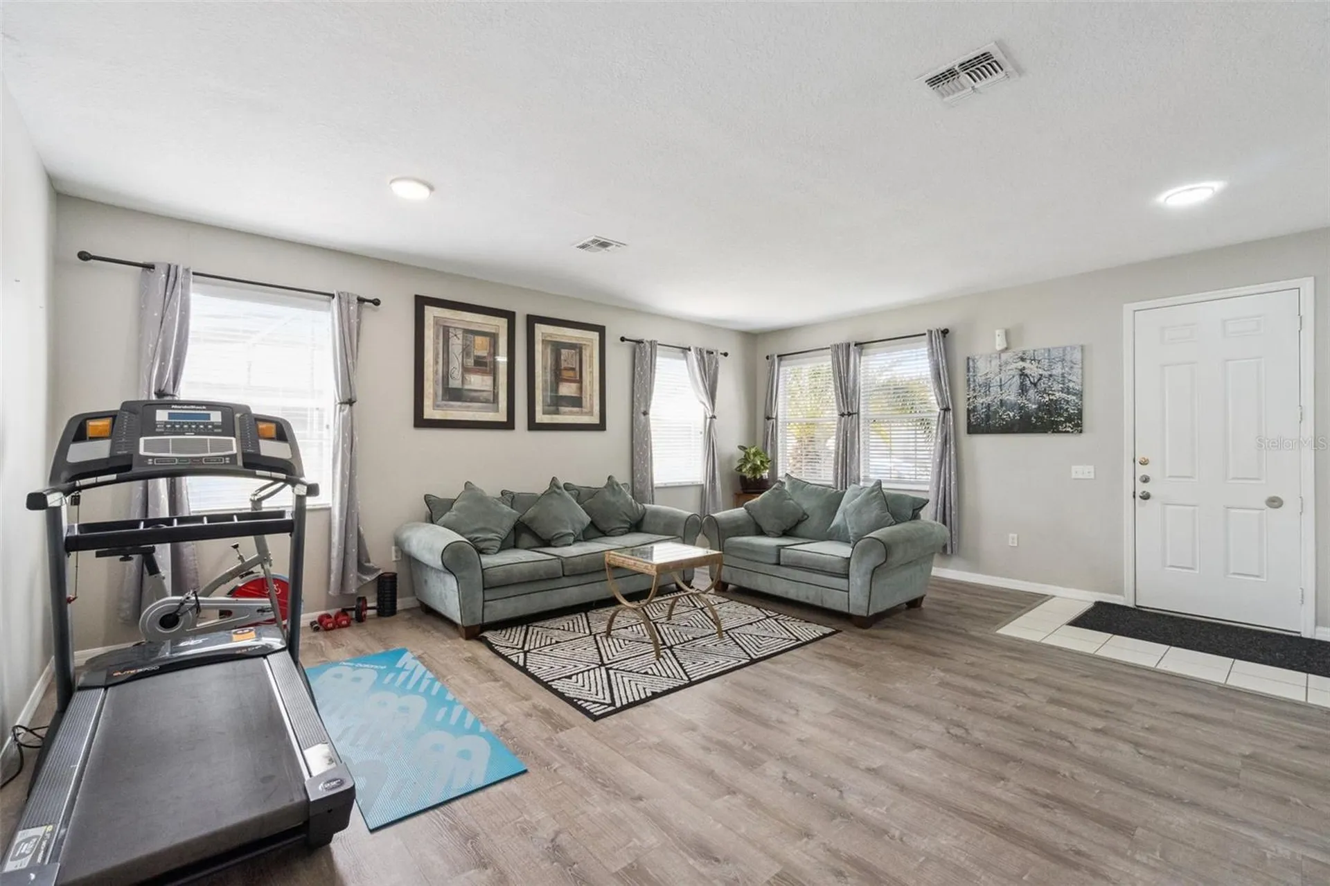 1002 Belvoir Drive Kissimmee FL 34744